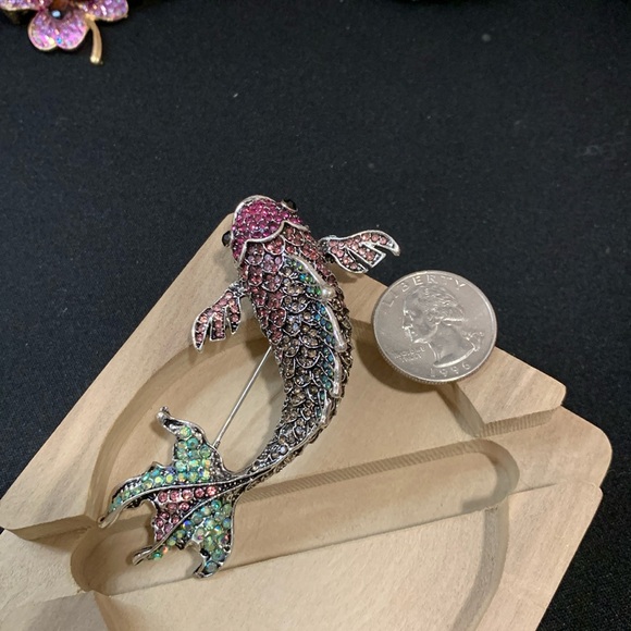 Colorful Fish Brooch with Rhinestones - Picture 2 of 5